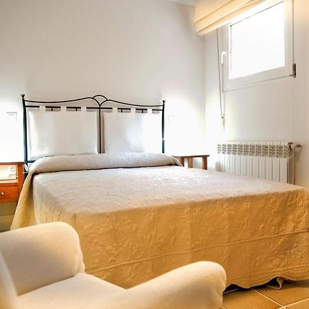 Apartamentos Individuales Con Piscina Galapagar Zewnętrze zdjęcie