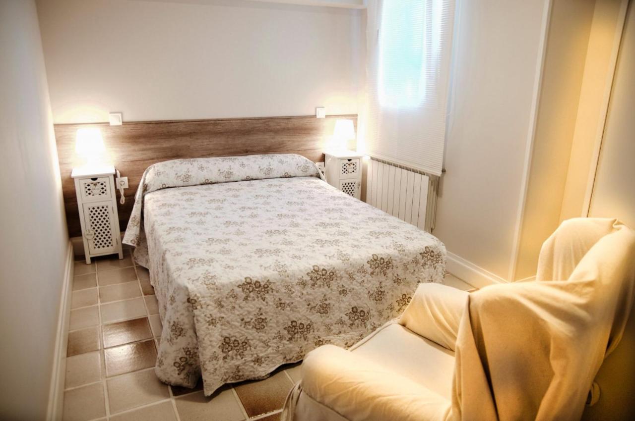 Apartamentos Individuales Con Piscina Galapagar Zewnętrze zdjęcie